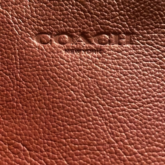 Coach - Picture 3 of 6